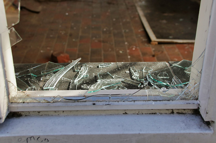 Het treurige verval van Kerverland voorafgaand aan de sloop_38